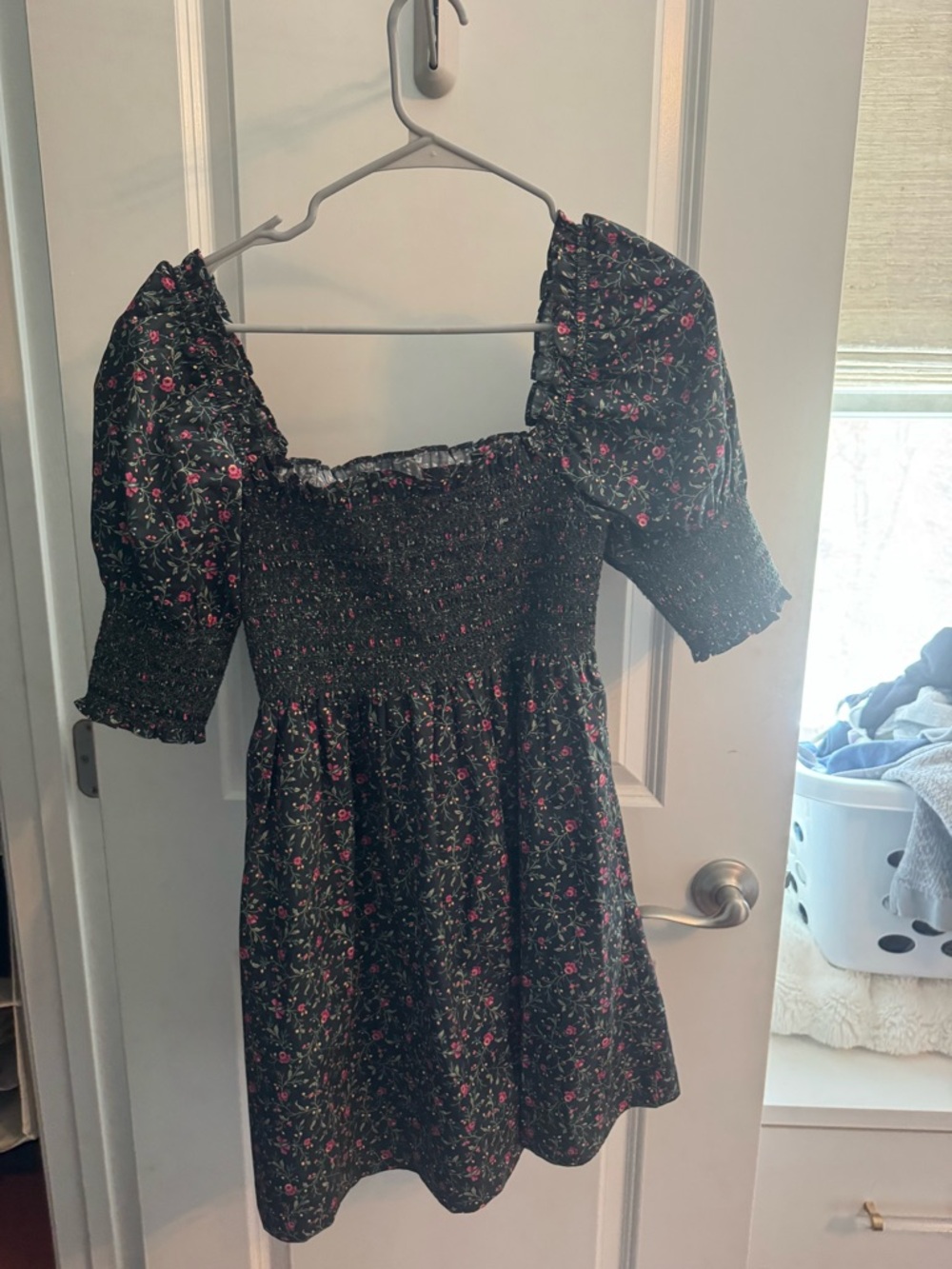 Hill House Forest Green Floral Smocked Puff-Sleeve Dress new with tags!!! - Picture 4 of 5